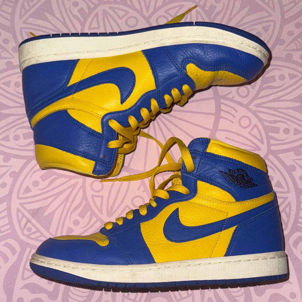 Women’s Jordan 1’s High Top